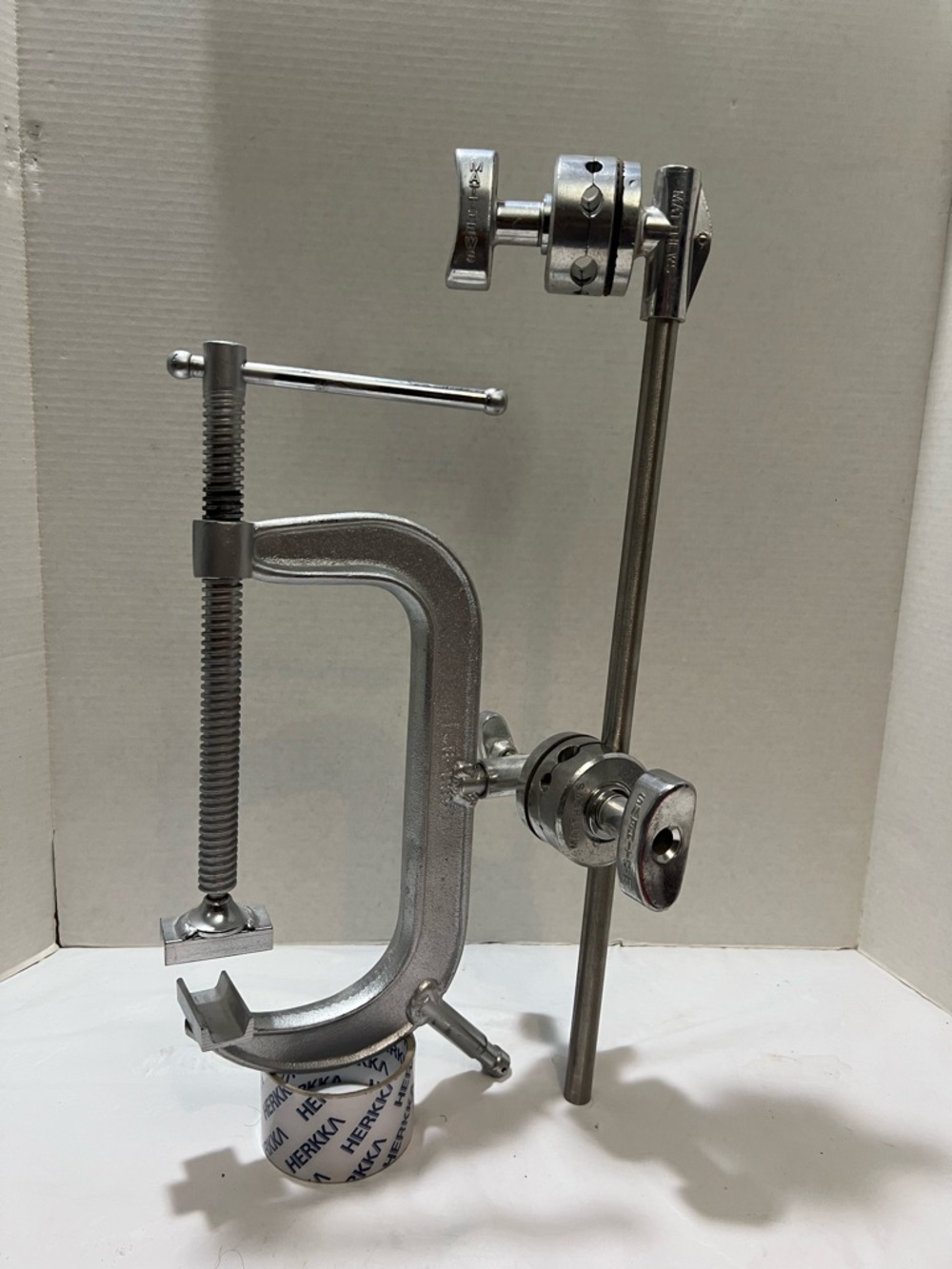 Matthews Studio 8" C - Clamp with 5/8" Pins Steel , Film Equipments
